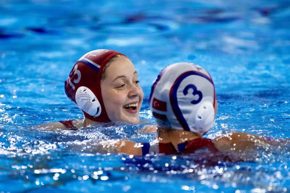 Türkiye U16 Kadın Sutopu Takımı'ndan İki Galibiyet