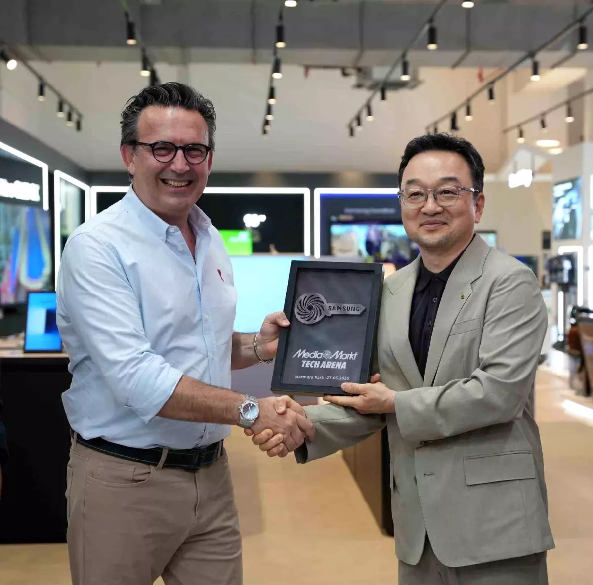 Samsung Butiği MediaMarkt Tech Arena'da Açıldı