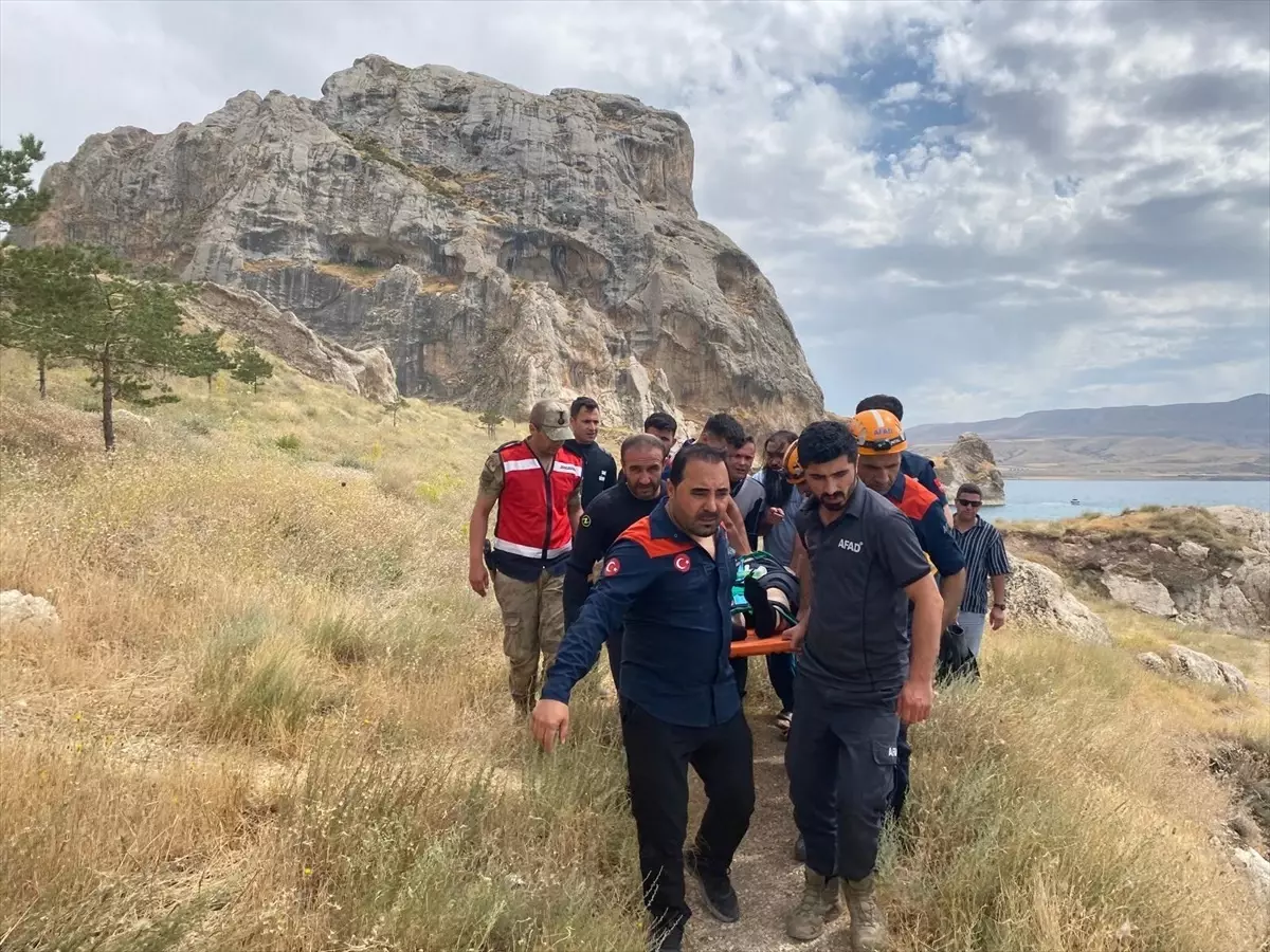Van'da Genç Boğuldu