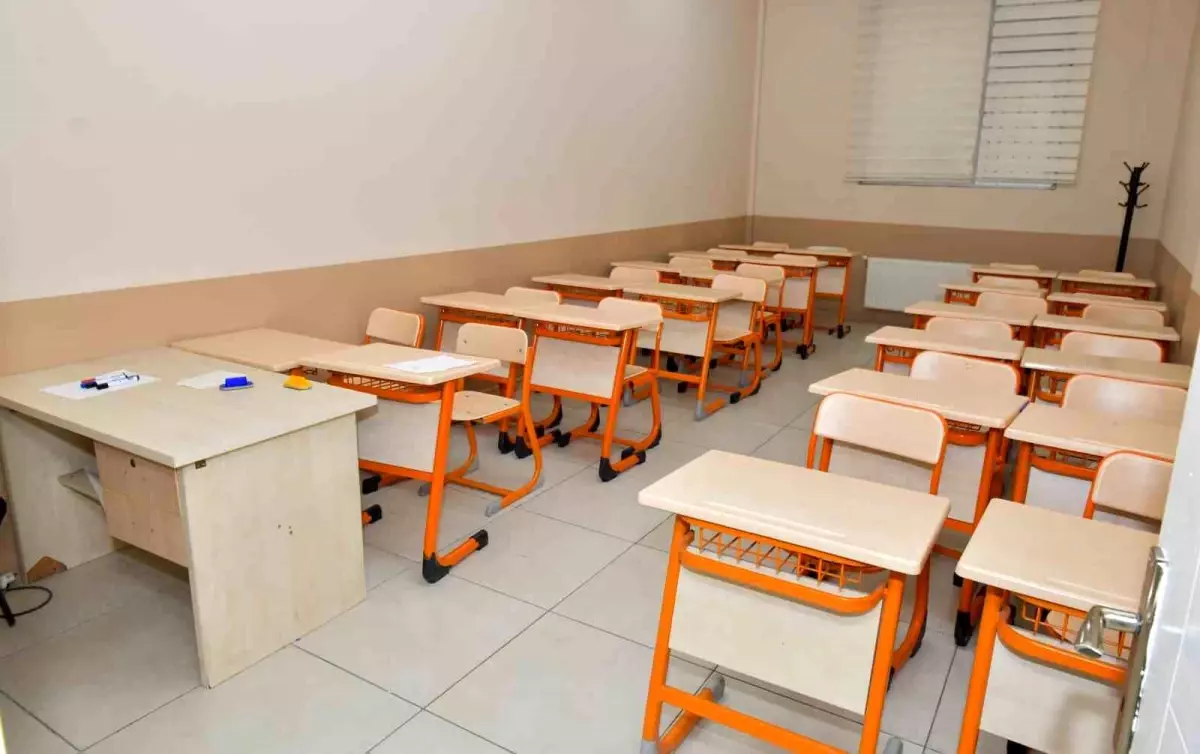 Esenyurt Belediyesi Roman Kültür Evi Yenilendi