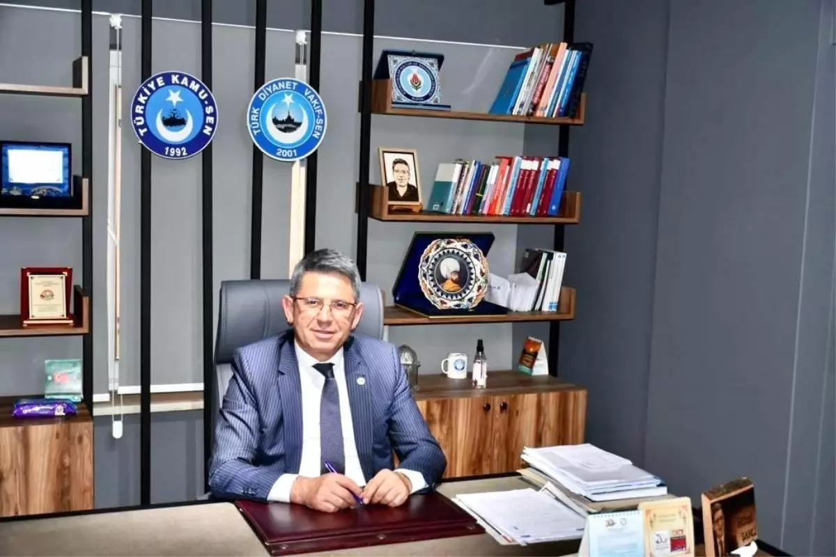 Camiler Saygı Gösterilmesi Gereken Mekanlardır