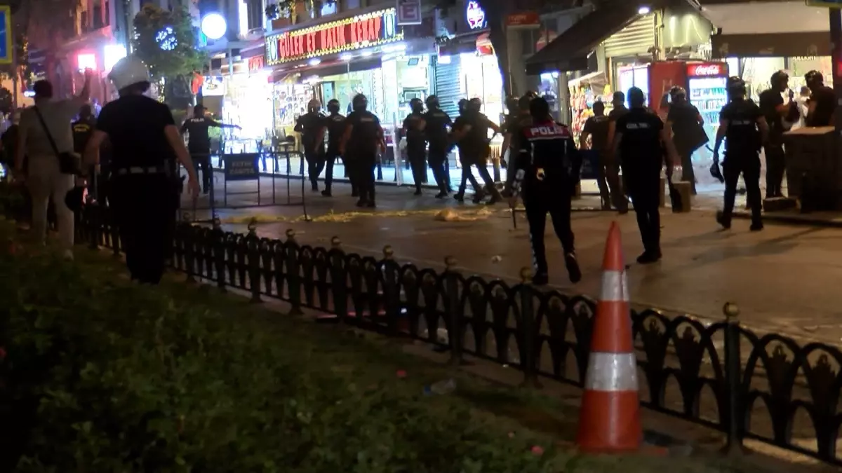 Saraçhane'de Mitingde Taşkınlık: Gözaltılar