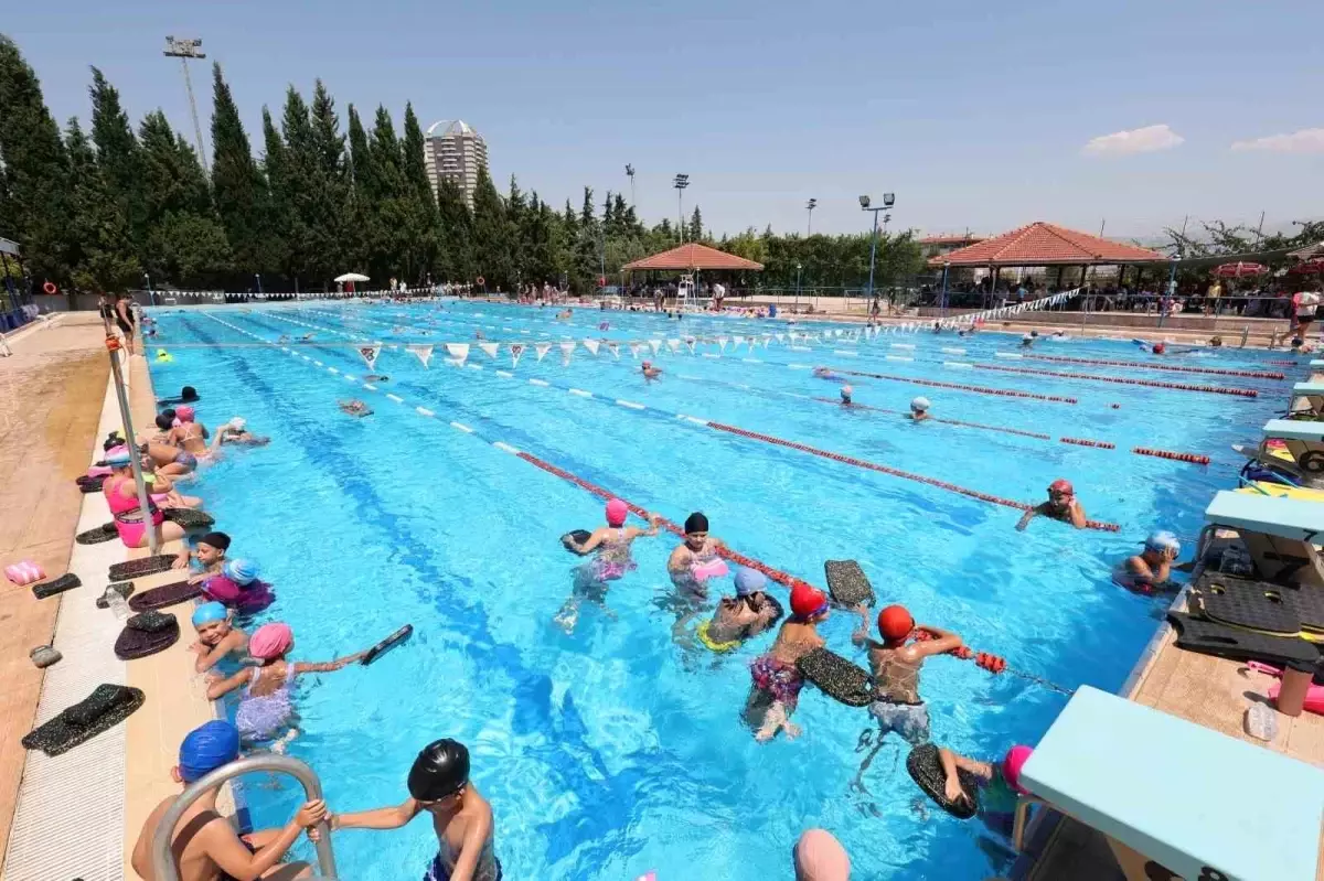 Denizli'de Ücretsiz Spor Okulları Başlıyor
