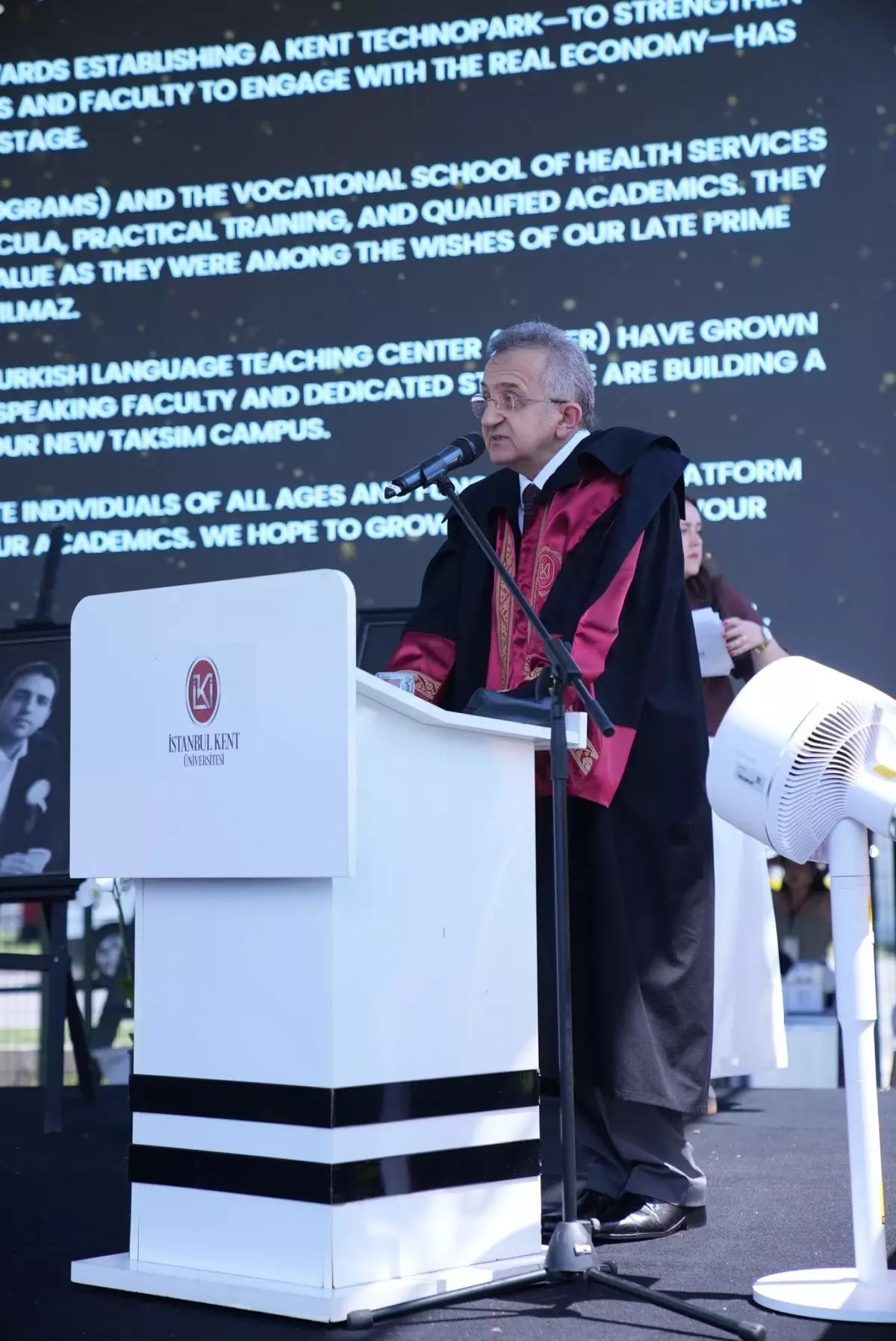 İstanbul Kent Üniversitesi Mezuniyet Töreni