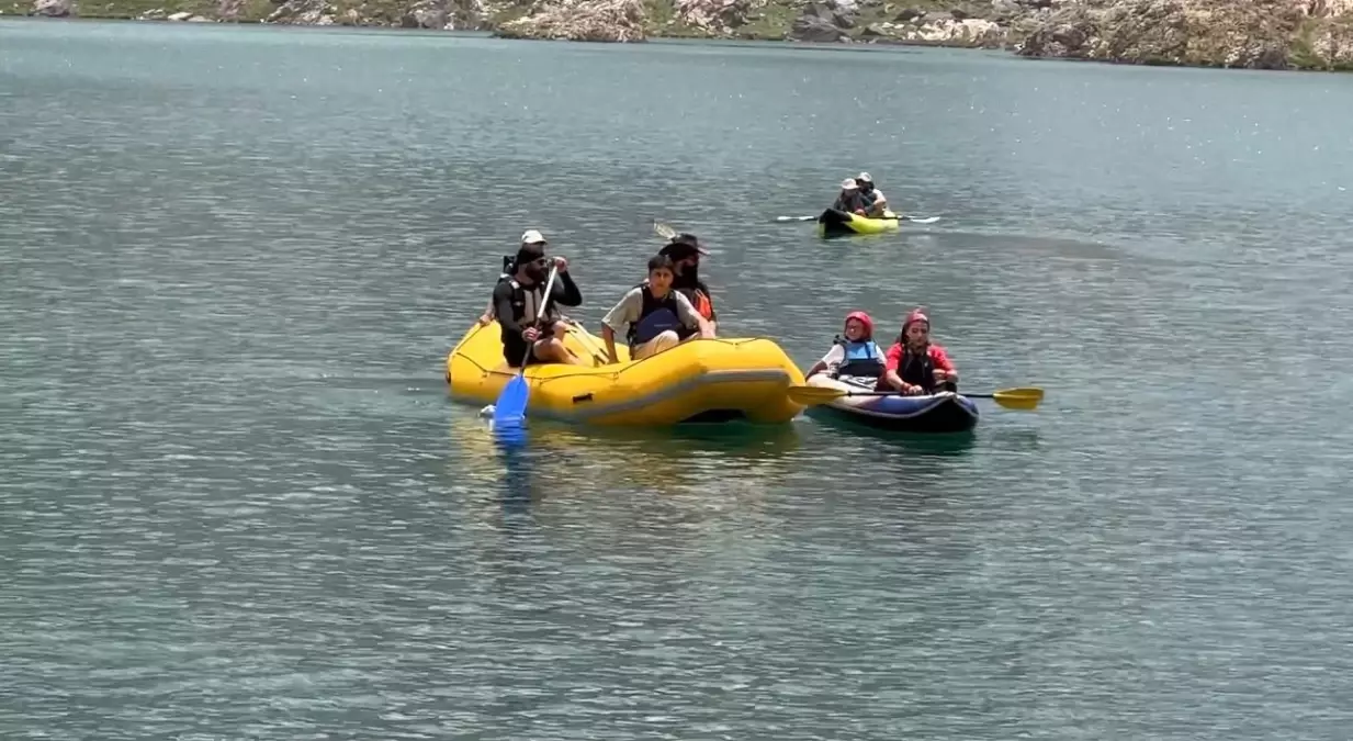 Bakan Ersoy, Hakkari'de Turizm Potansiyelini İnceledi