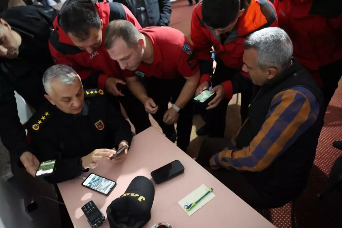 Rize'de Düşen Jete Arama Kurtarma Başlatıldı