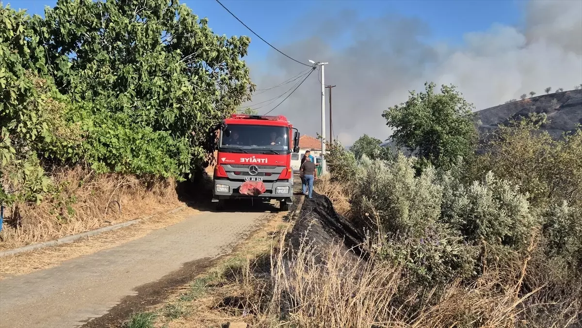 Turgutlu'da Yangın Kontrol Altına Alındı