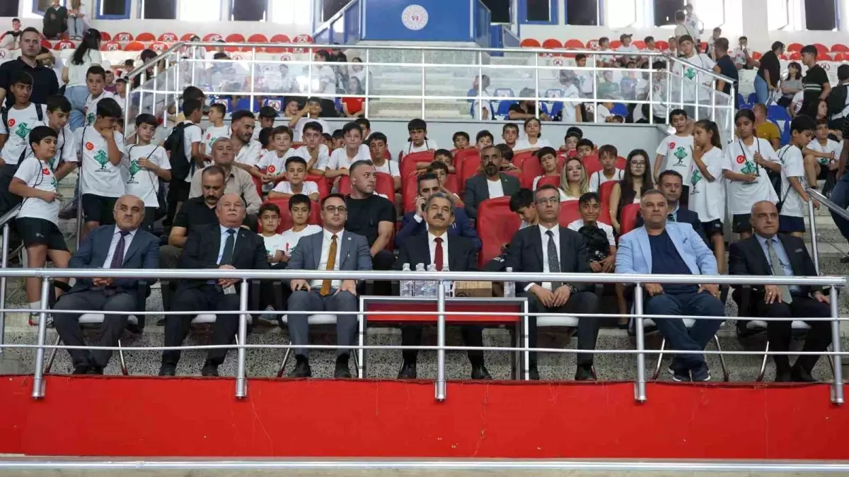 Şırnak'ta Spor Okulları Açıldı