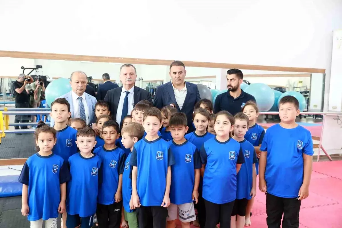 Yunusemre Belediyespor Yaz Spor Okulu Açılışı Gerçekleşti