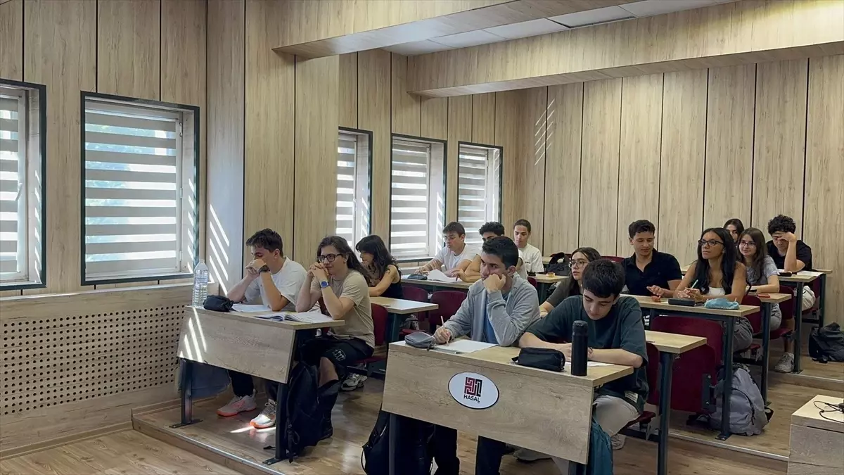 Yaz Dönemi Kursları İstanbul'da Başladı