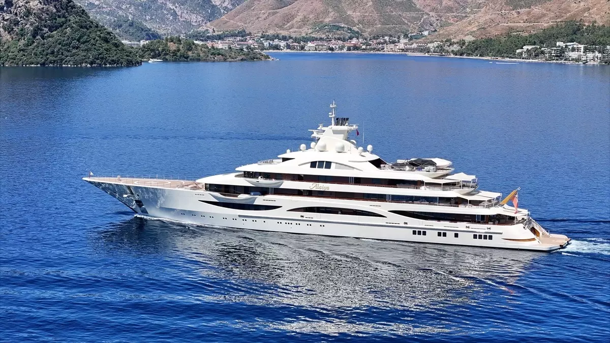 Ultra Lüks 'Alaiya' Yatı Marmaris'ten Ayrıldı