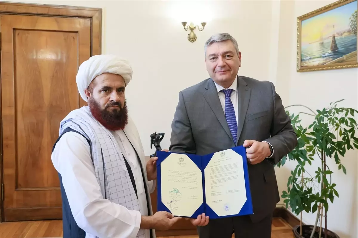 Rusya, Afganistan Hükümetini Tanıdı