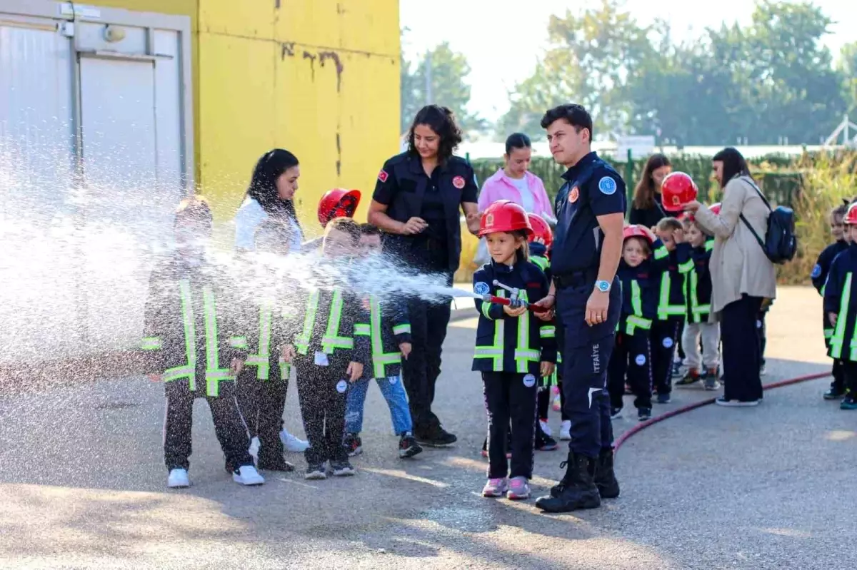 Bursa'da 183 Bin Öğrenciye Yangın Güvenliği Eğitimi
