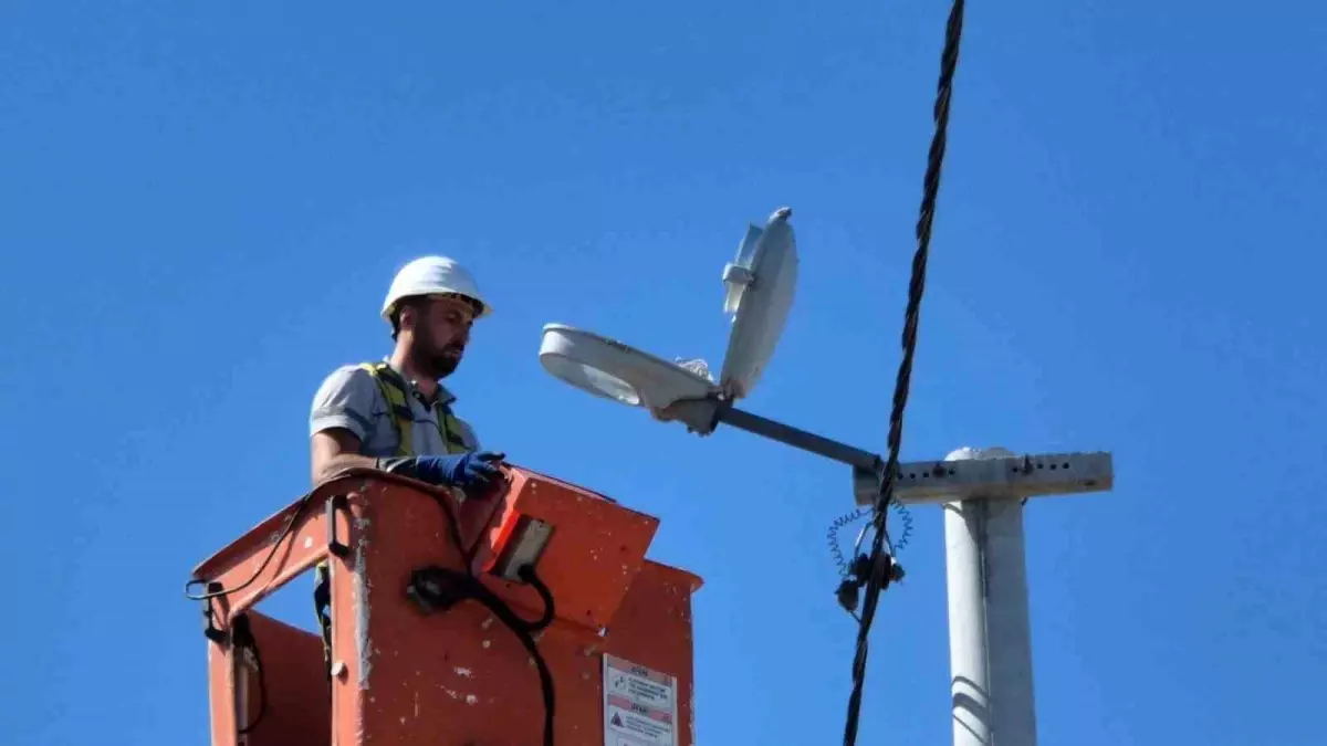 TREDAŞ'tan Yaz Sıcaklarında Enerji Güvencesi