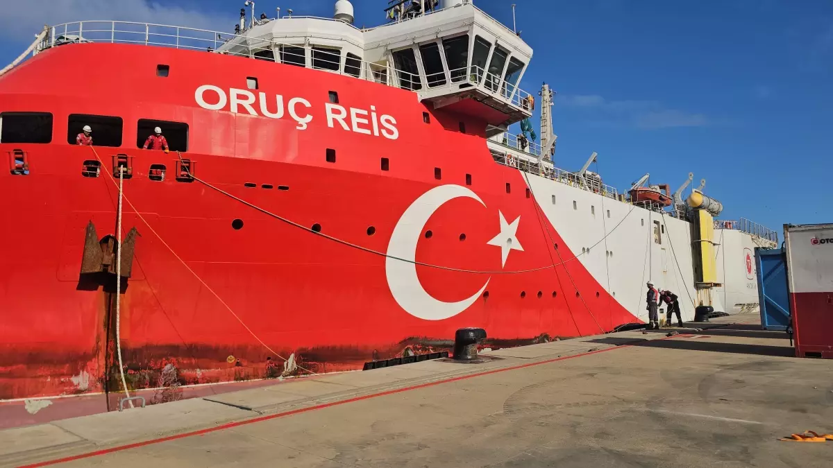 Oruç Reis Gemisi Zonguldak'a Döndü