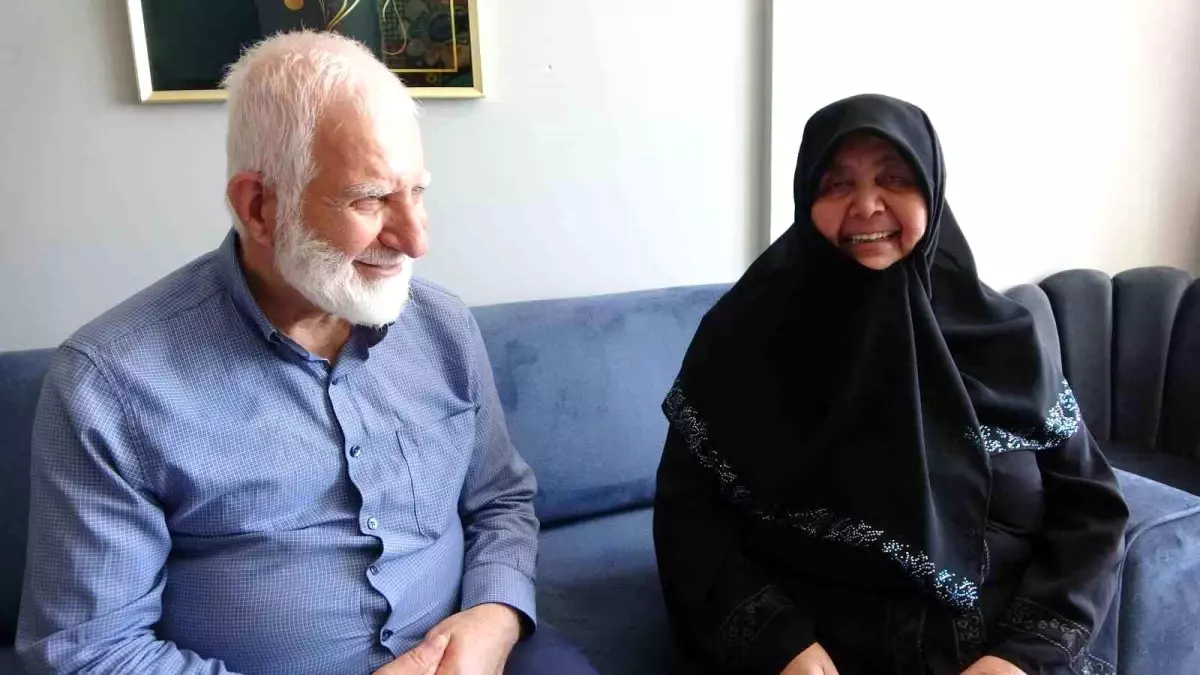 Yaşlı Çifte Türkiye Sahip Çıktı