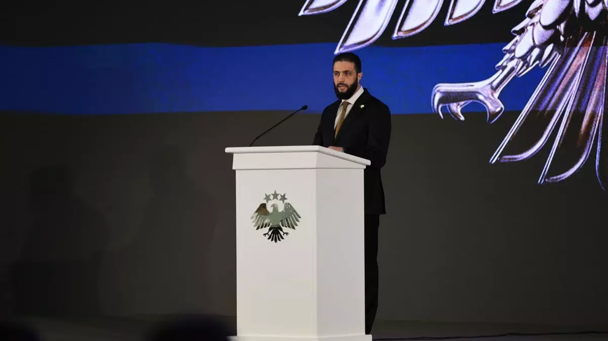 Suriye'nin Yeni Ulusal Logosu Tanıtıldı