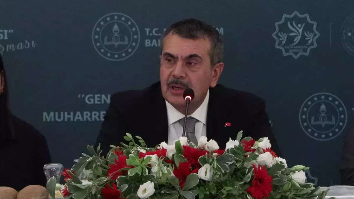 Bakan Tekin: İnançlar Zenginliği Artırır