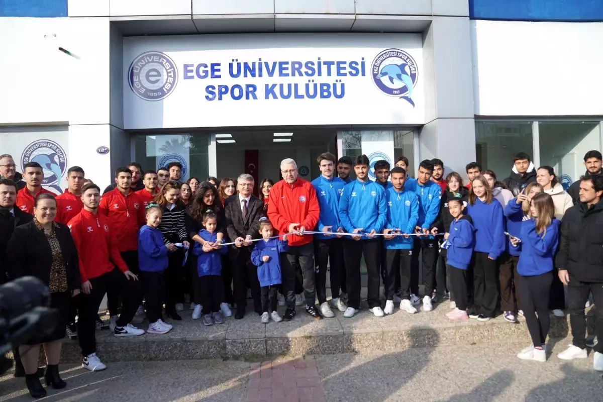 Ege Üniversitesi Sualtı Ragbisinde Başarılar Kazandı