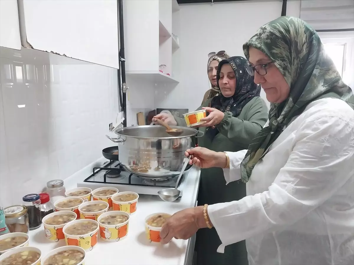 Pursaklar'da Aşure Günü Kutlandı