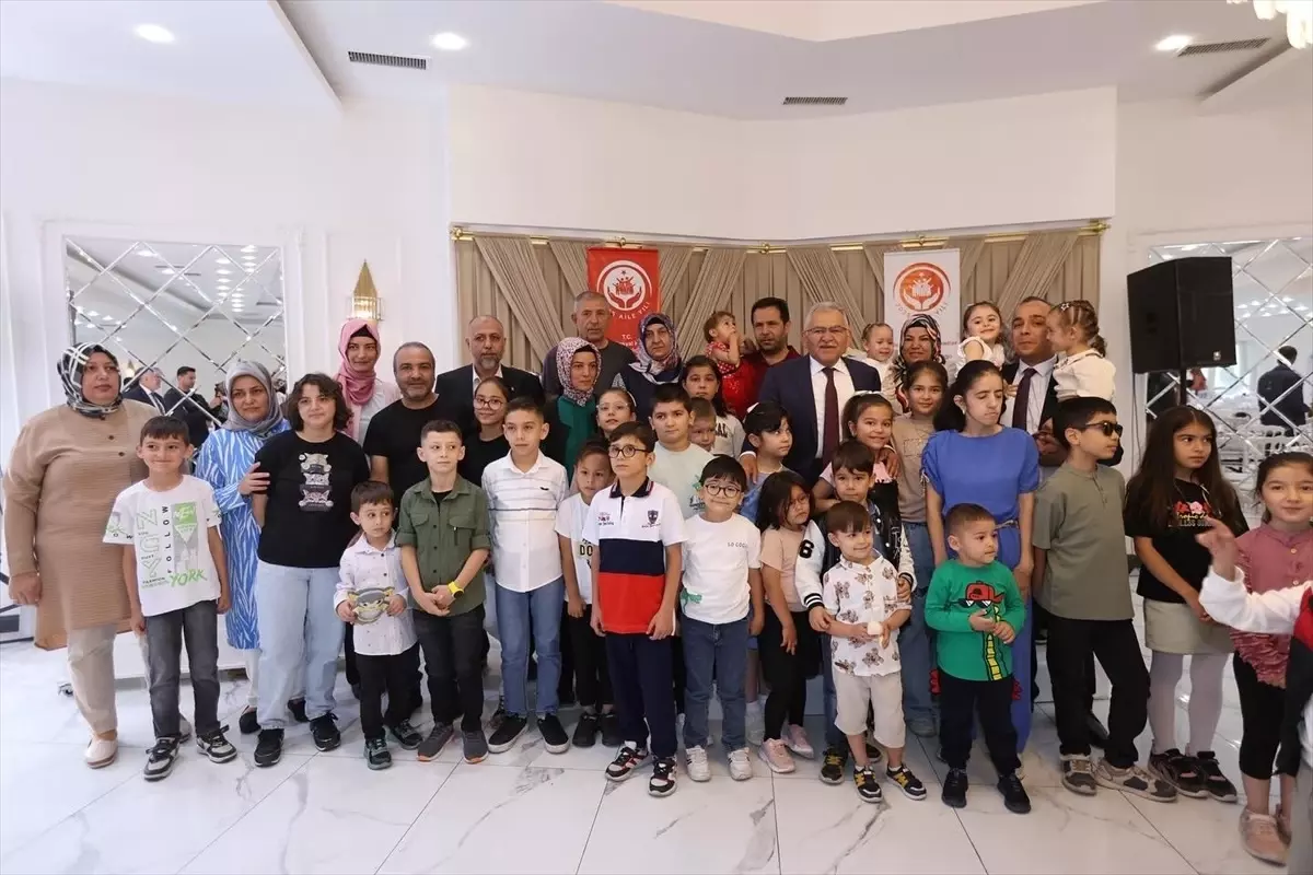 Başkan Büyükkılıç, yetim ve özel çocuklarla kahvaltıda buluştu