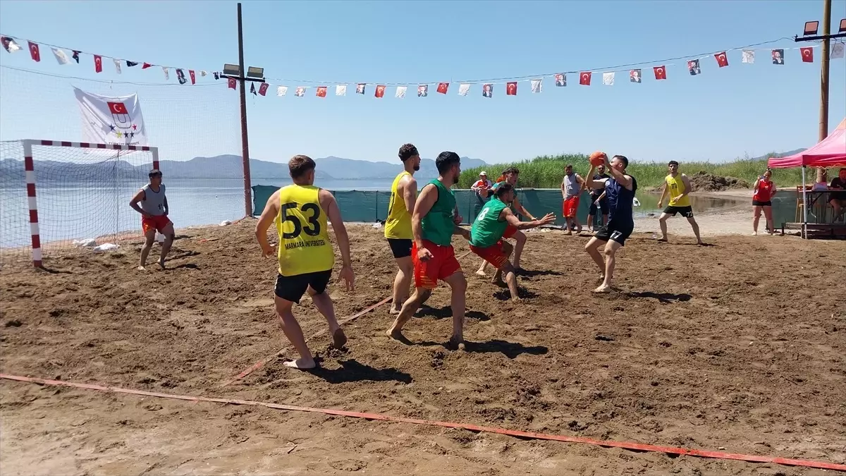 Plaj Hentbolu Şampiyonası Sona Erdi