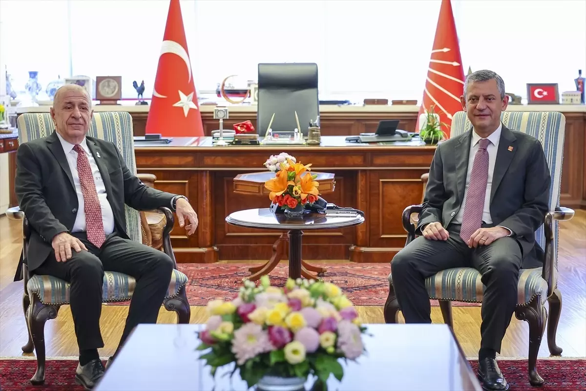 Özgür Özel'den Böcek'in Tutuklanmasına Tepki