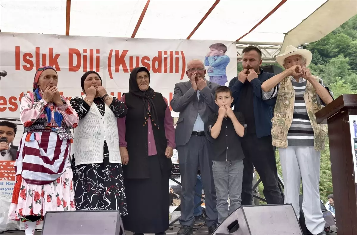 Kuşköy'de 26. Islık Dili Festivali
