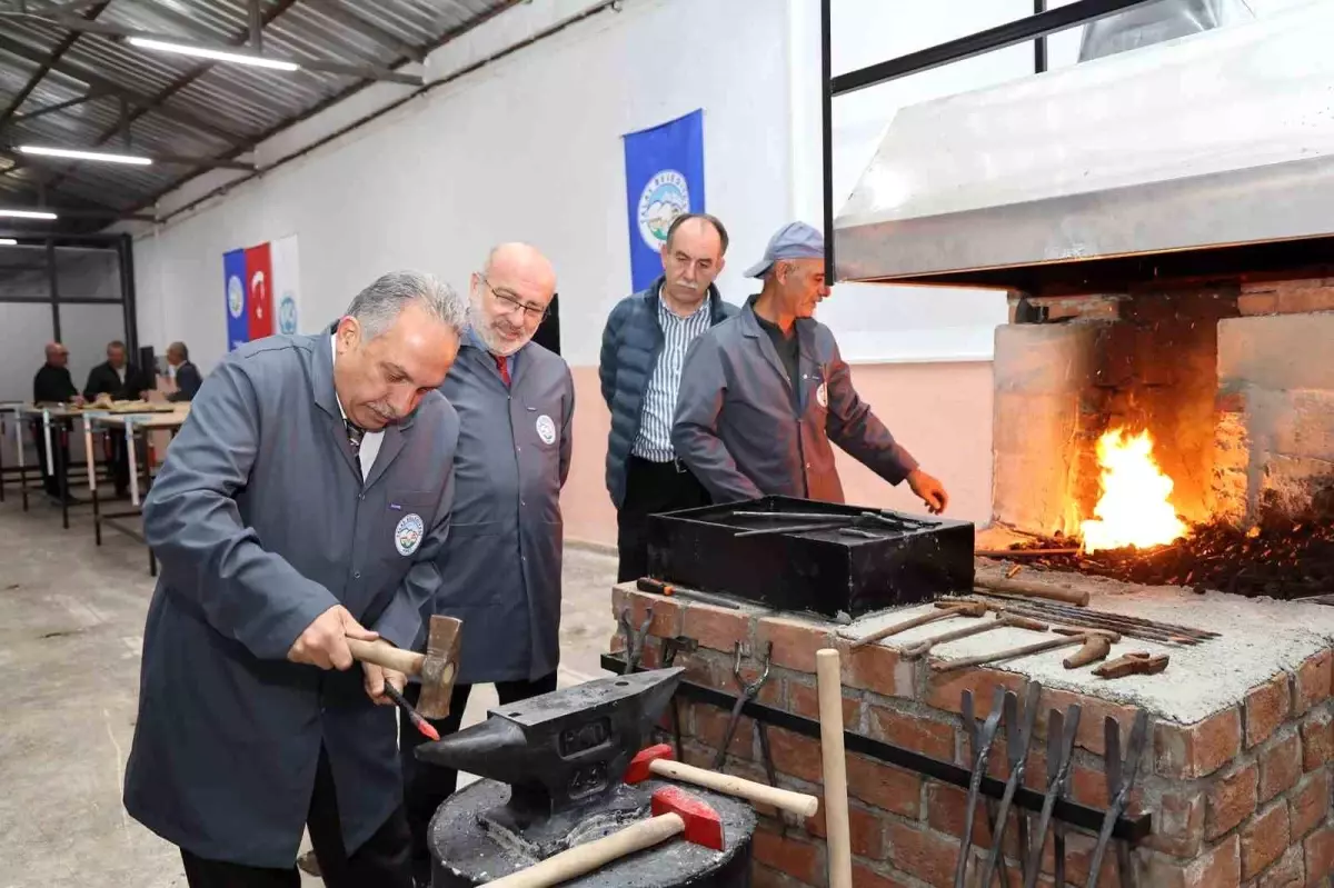 Talas Restorasyon Eğitim Merkezi'nde Eğitimler Devam Ediyor