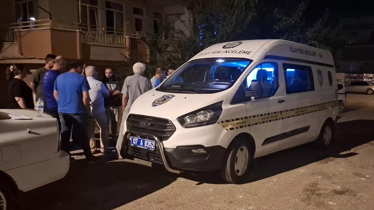 Yaz Tatilinde Kardeş Katli