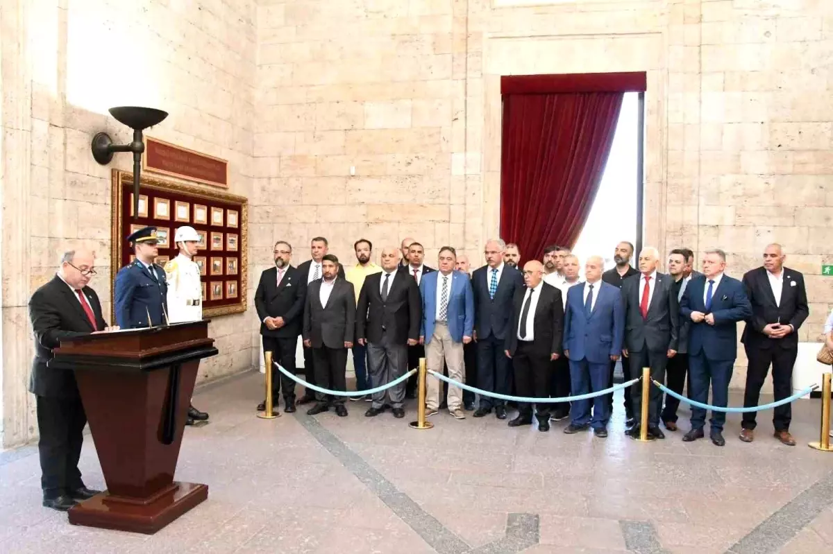 Matbaacılar Anıtkabir'de Ata'yı Andı