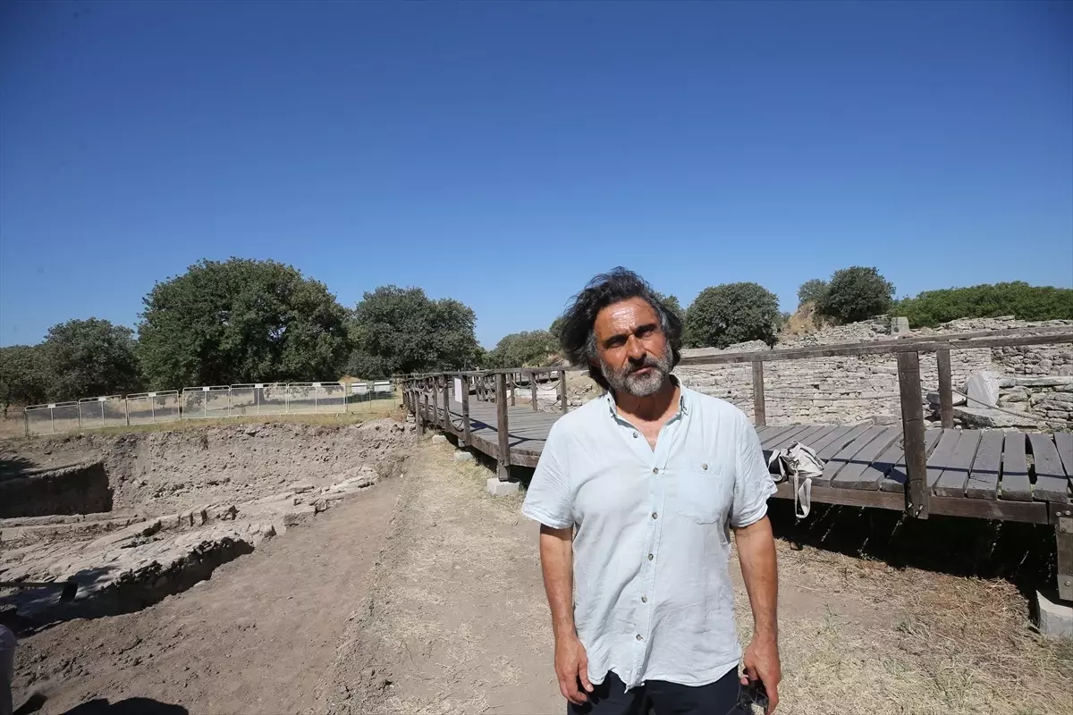 Troya'da Kazılar; Troya Savaşı İzleri Aranıyor