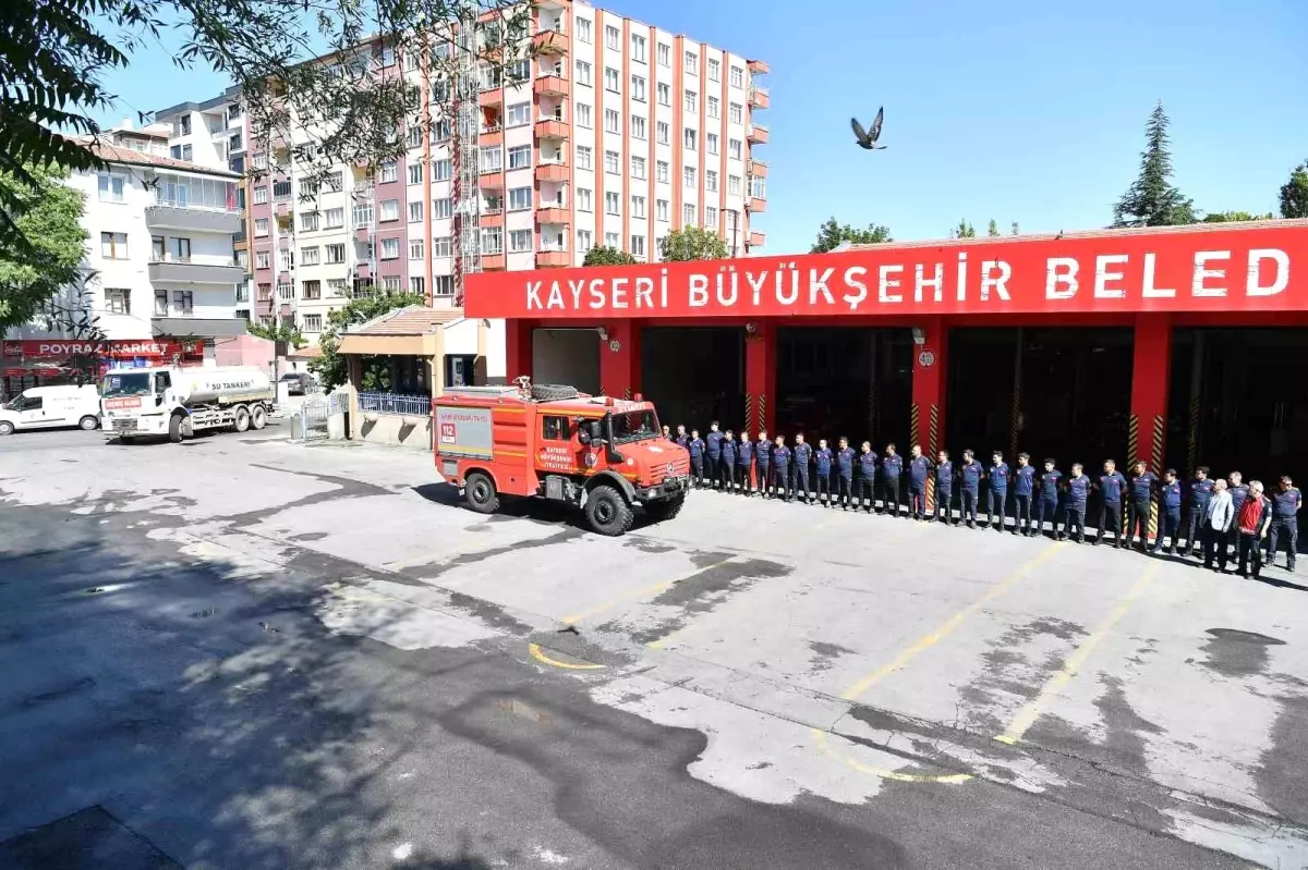 Kayseri İtfaiyesi, Yangın Müdahalesinden Başarıyla Döndü
