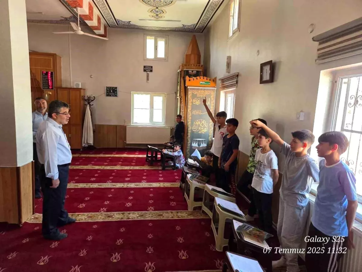 Müftü Tavlaşoğlu Yaz Kur'an Kurslarını Ziyaret Etti