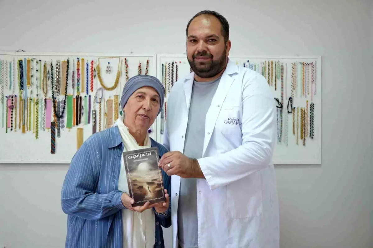 67 Yaşında Kitap Yazarlığı Hayalini Gerçekleştirdi