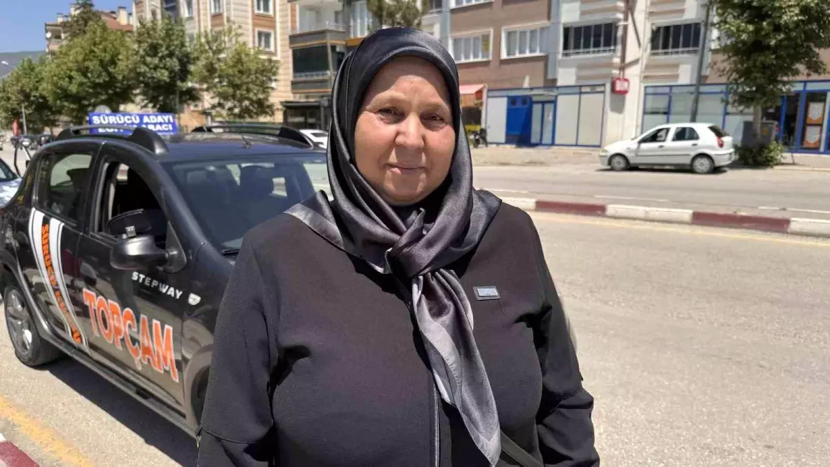 Hülya Sungur'un Azmi: 12. Denemede Ehliyet Aldı