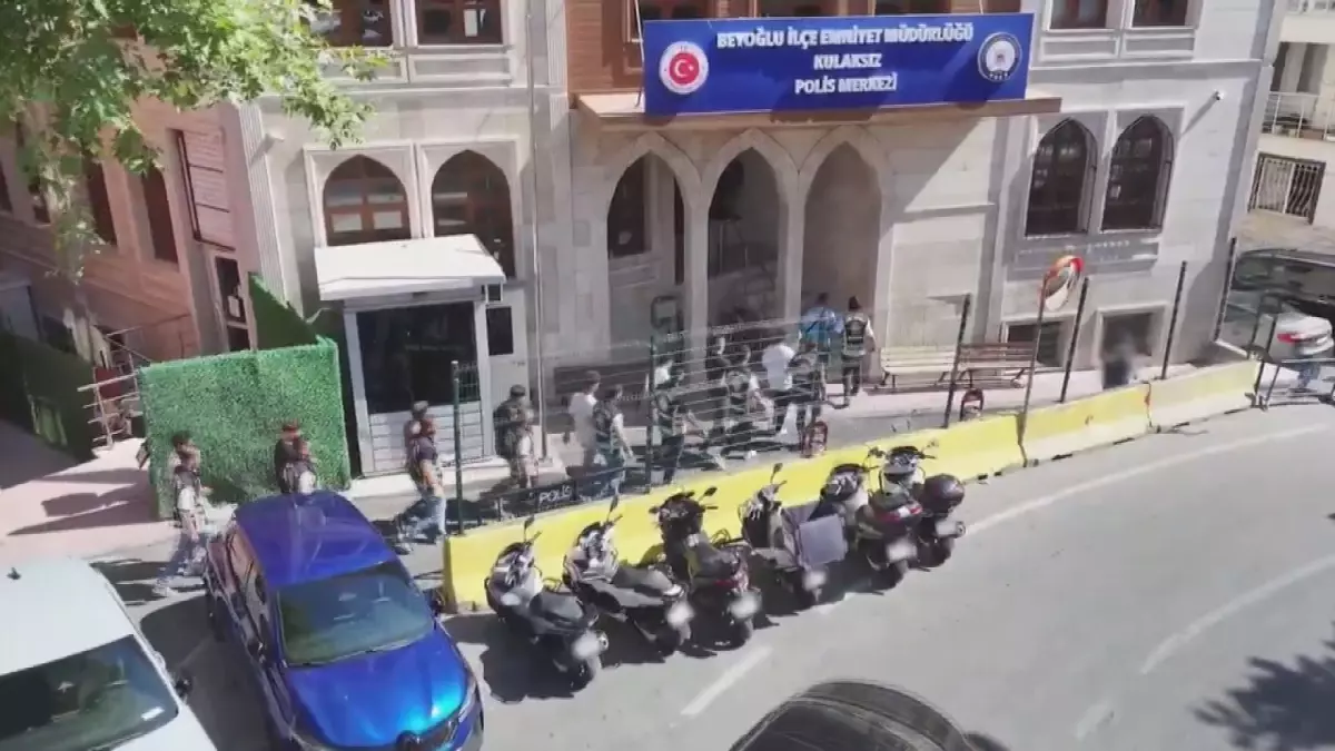 Tüneli Kapatan Motosikletçilere Ceza
