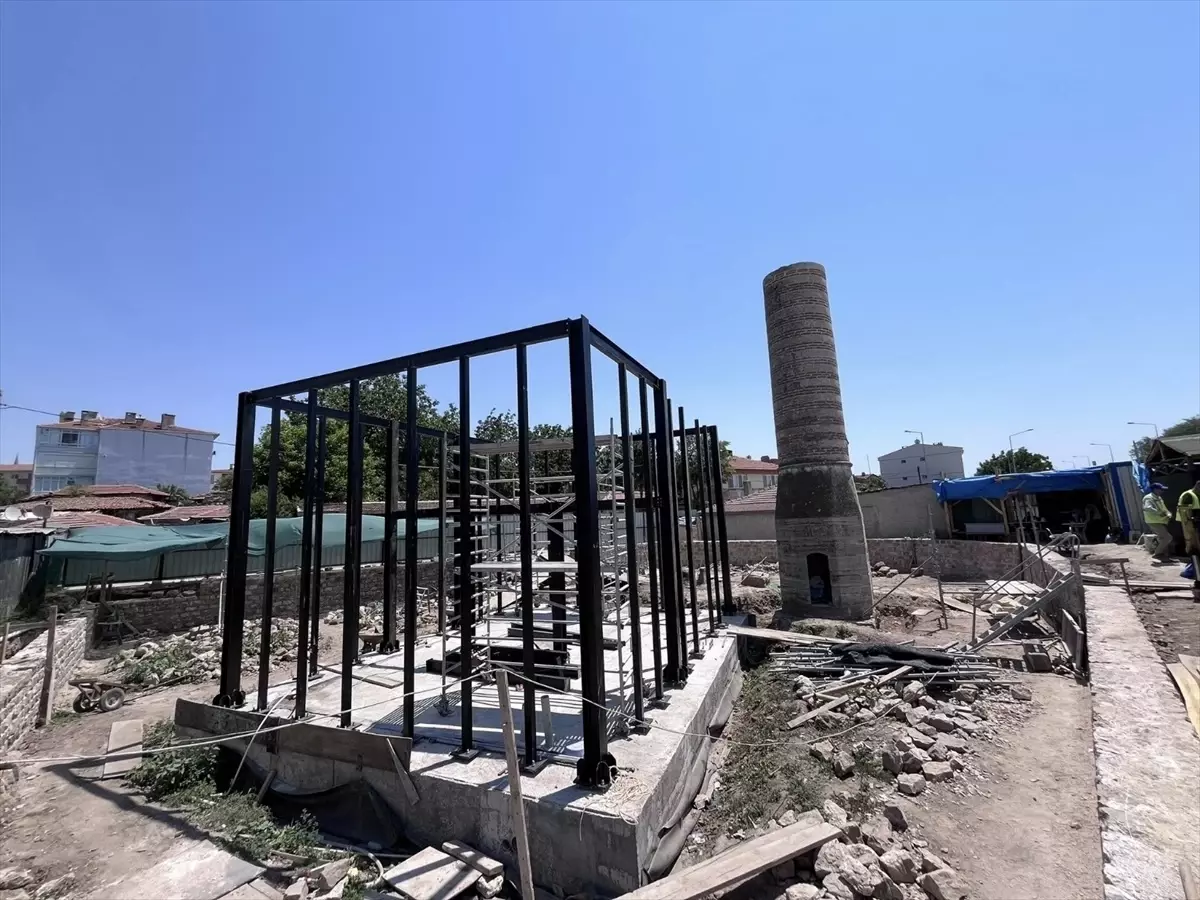 Şeyh Şüceaddin Camisi Restorasyonu Devam Ediyor