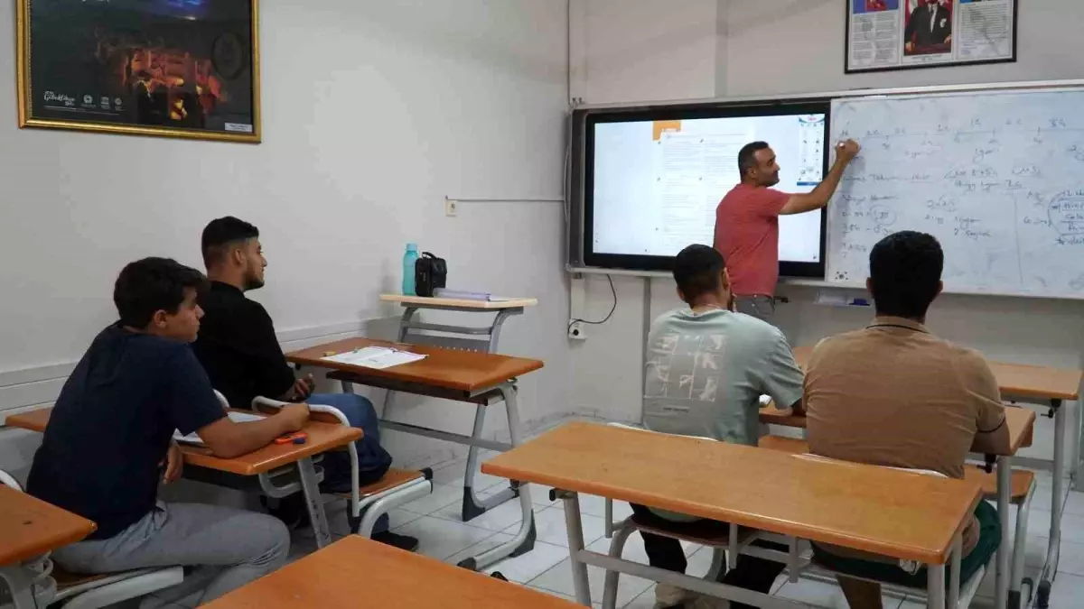 Haliliye Belediyesi'nden Ücretsiz Yaz Kursu ile Gençlere Destek