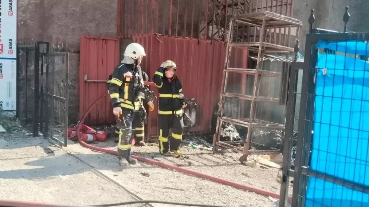 Çorum'da Tekstil Atık Alanında Yangın