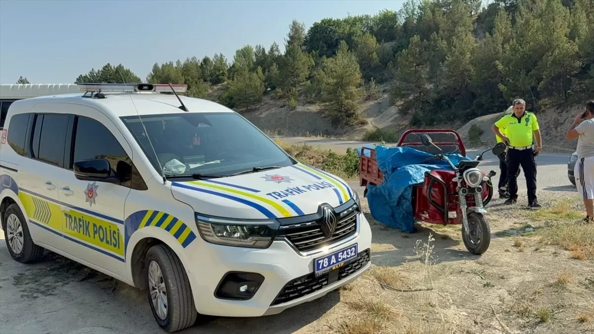 Karabük'te Motorlu Bisiklet Kazası