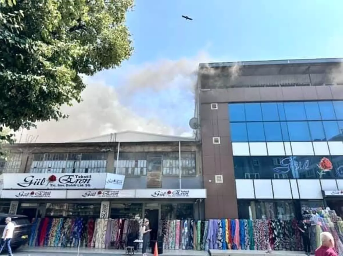 Bursa'da Tekstil Atölyesinde Yangın