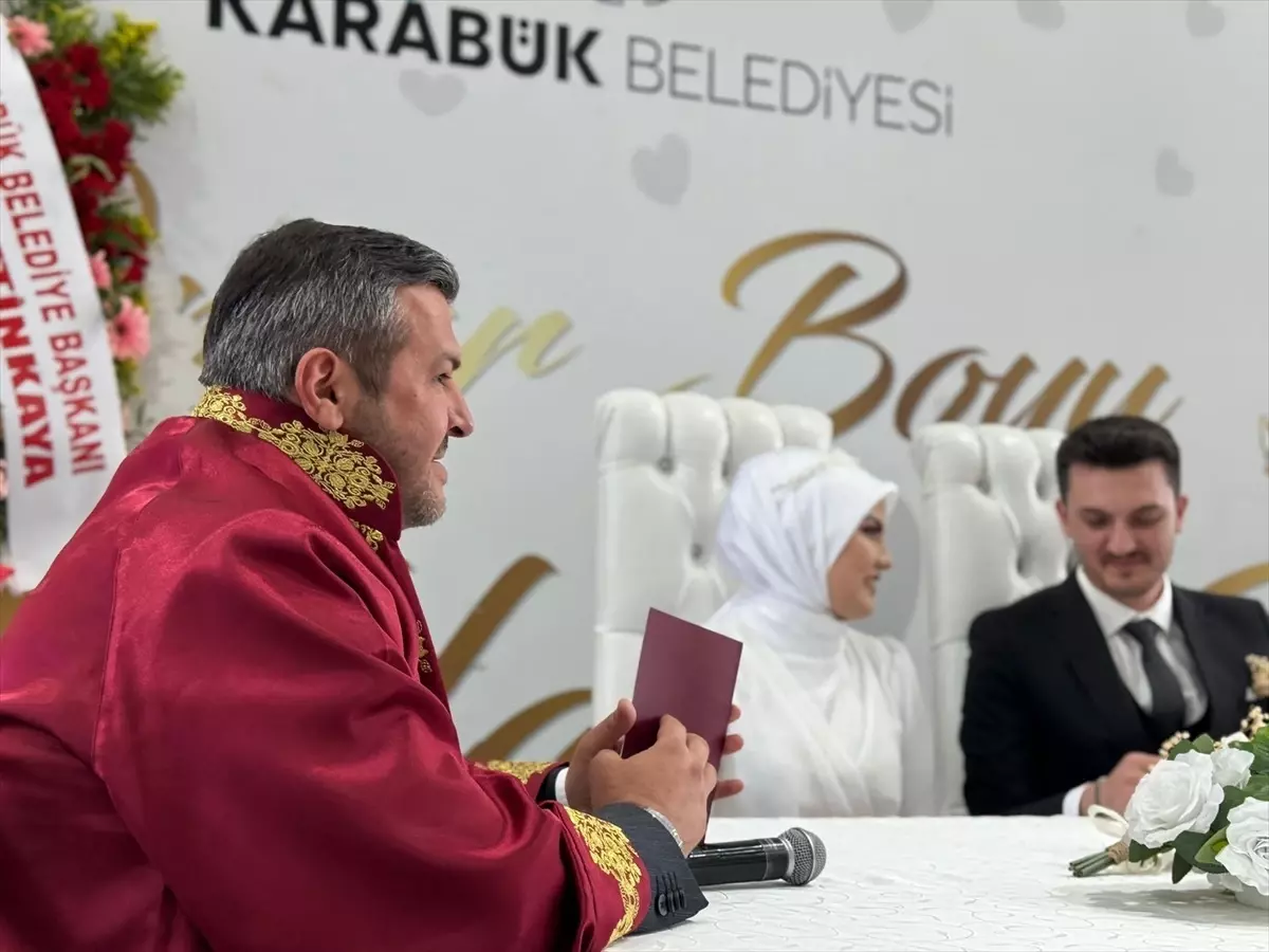 Karabük'ten Evlilik Destek Paketi