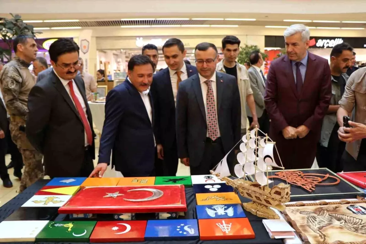 Kayseri'de Ceza İnfaz Kurumları Ürün ve El Sanatları Sergisi Açıldı