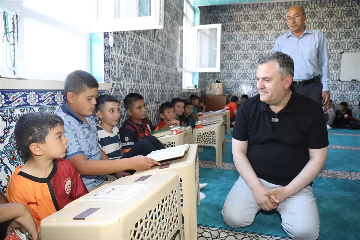 Çubuk'ta Yaz Kur'an Kursuna Dondurma İkramı