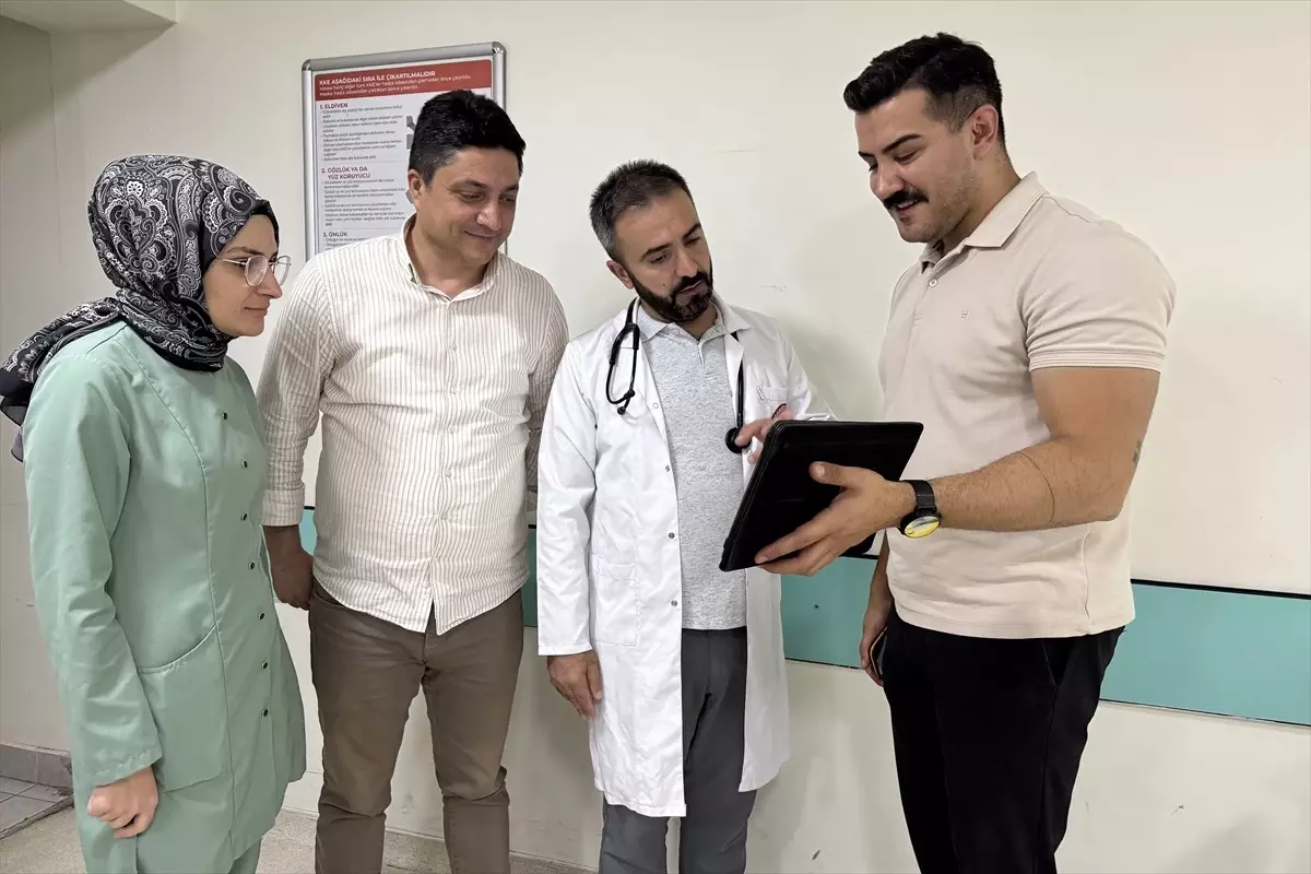 3 Fakülte Mezunu Hekim Oluyor