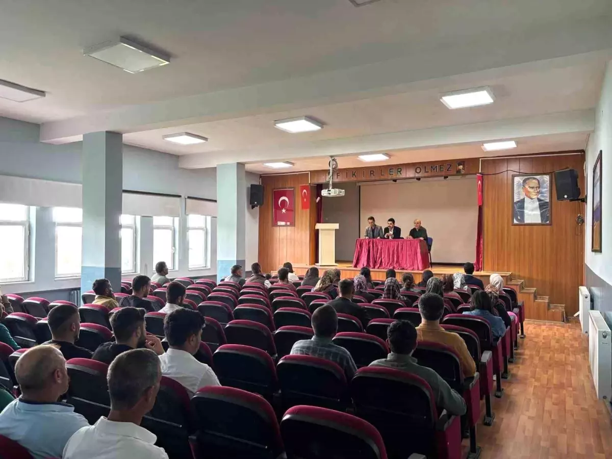 İşsizlikle Mücadele Toplantısı Susuz'da Gerçekleşti