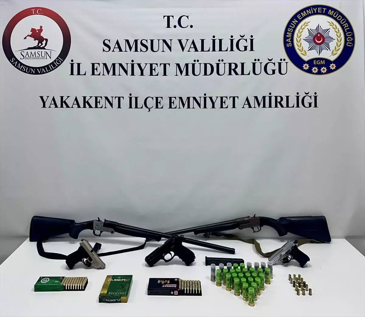 Yakakent'te Ruhsatsız Silah Operasyonu