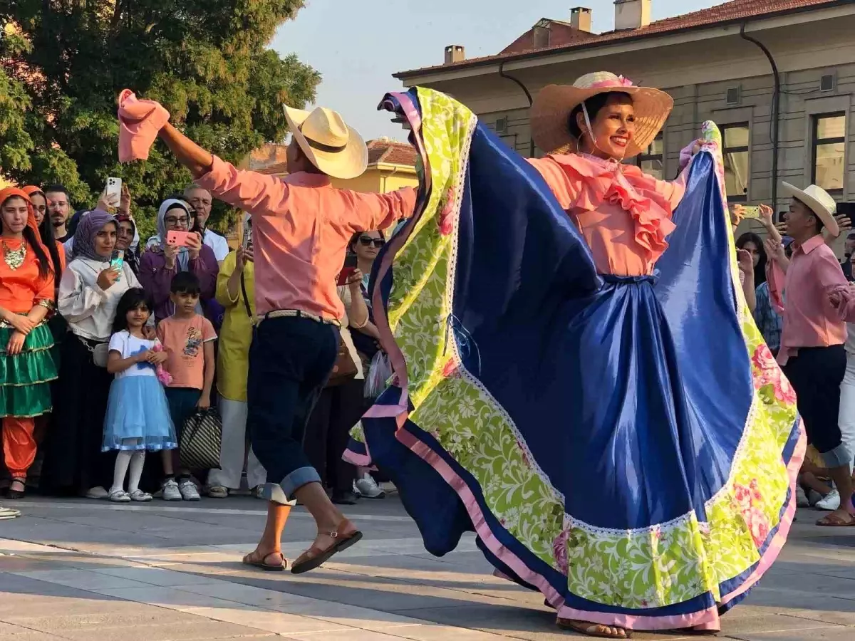Sivrihisar Kültür ve Sanat Festivali'nde Görsel Şölen