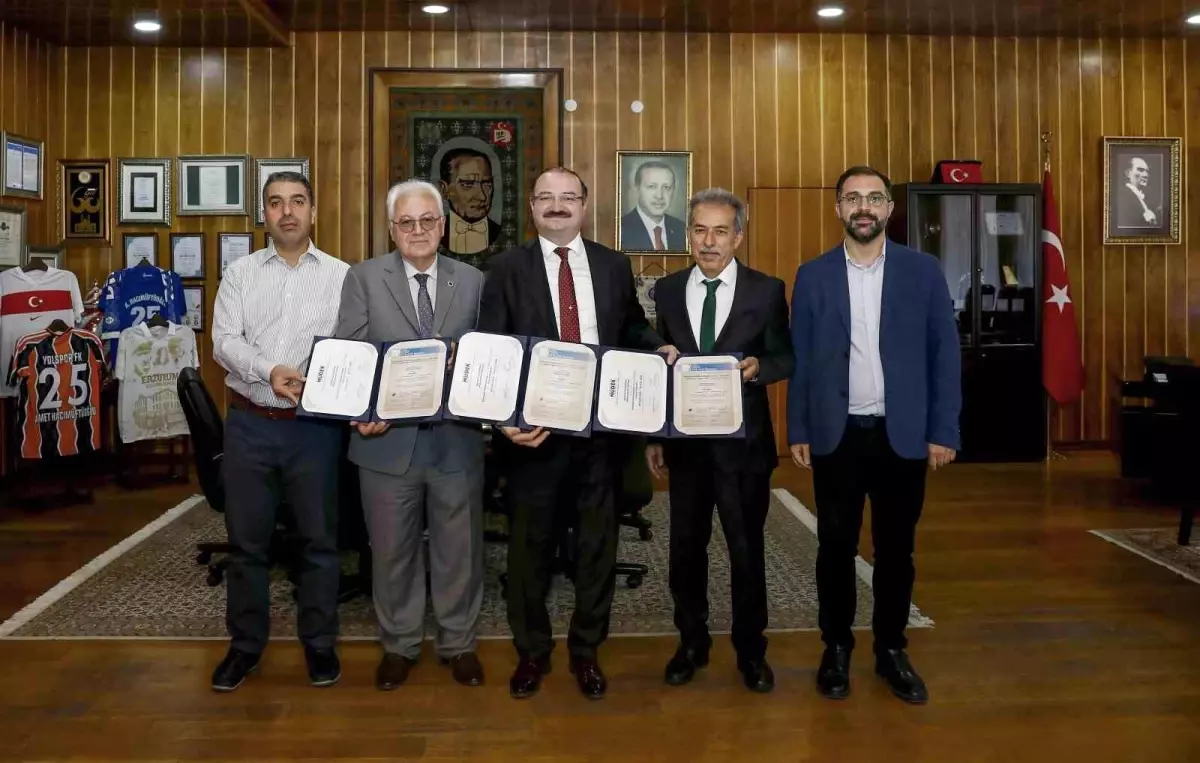 Atatürk Üniversitesi'nde Mühendislik Bölümleri Yeniden Akredite Edildi